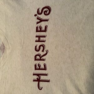 Hershey women’s T-shirt with glitter look